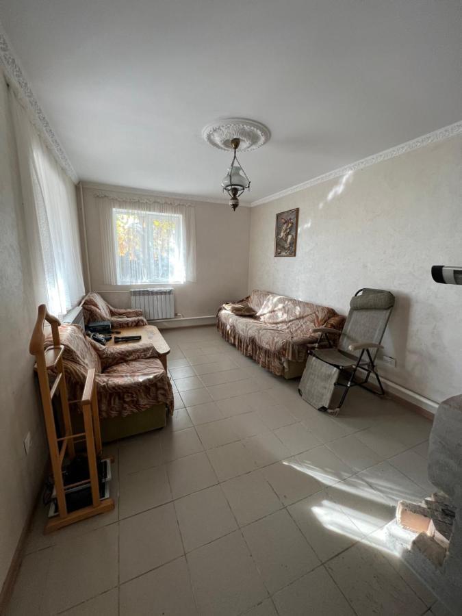 Чистые Пруды Bischkek Exterior foto